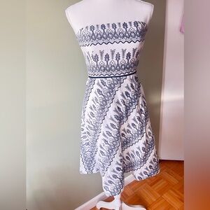 Ann Taylor Loft Linen lined strapless dress size 0P EUC